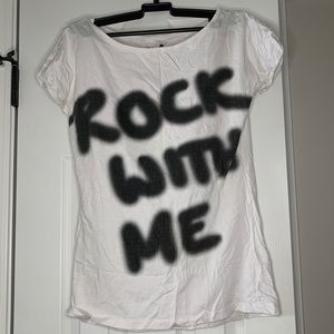 Women’s rock with me tee